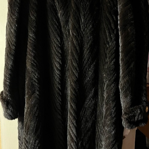 Men’s Big & Talk Full Length Mink Coat - Picture 10 of 16